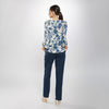 Blusa de flores corte amplio