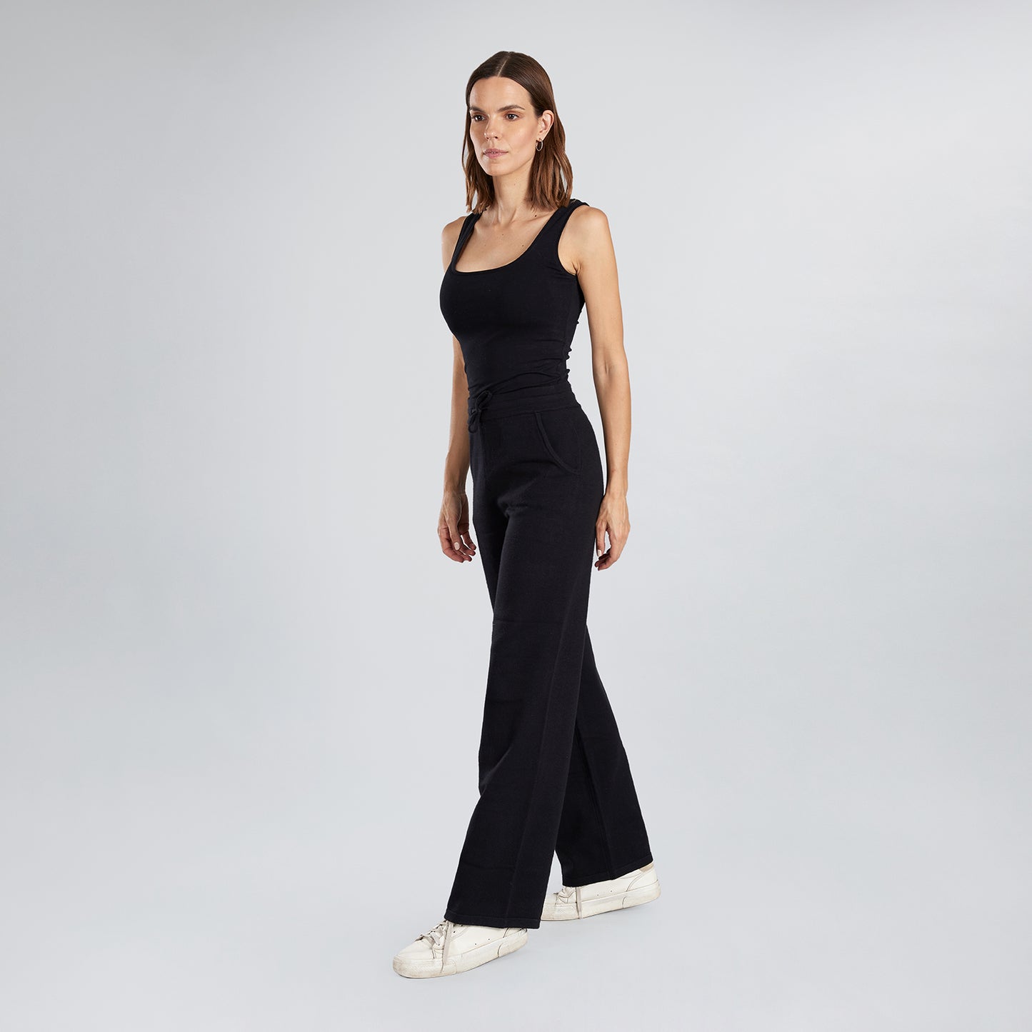 
                  
                    Pantalón Comfy Jareta
                  
                
