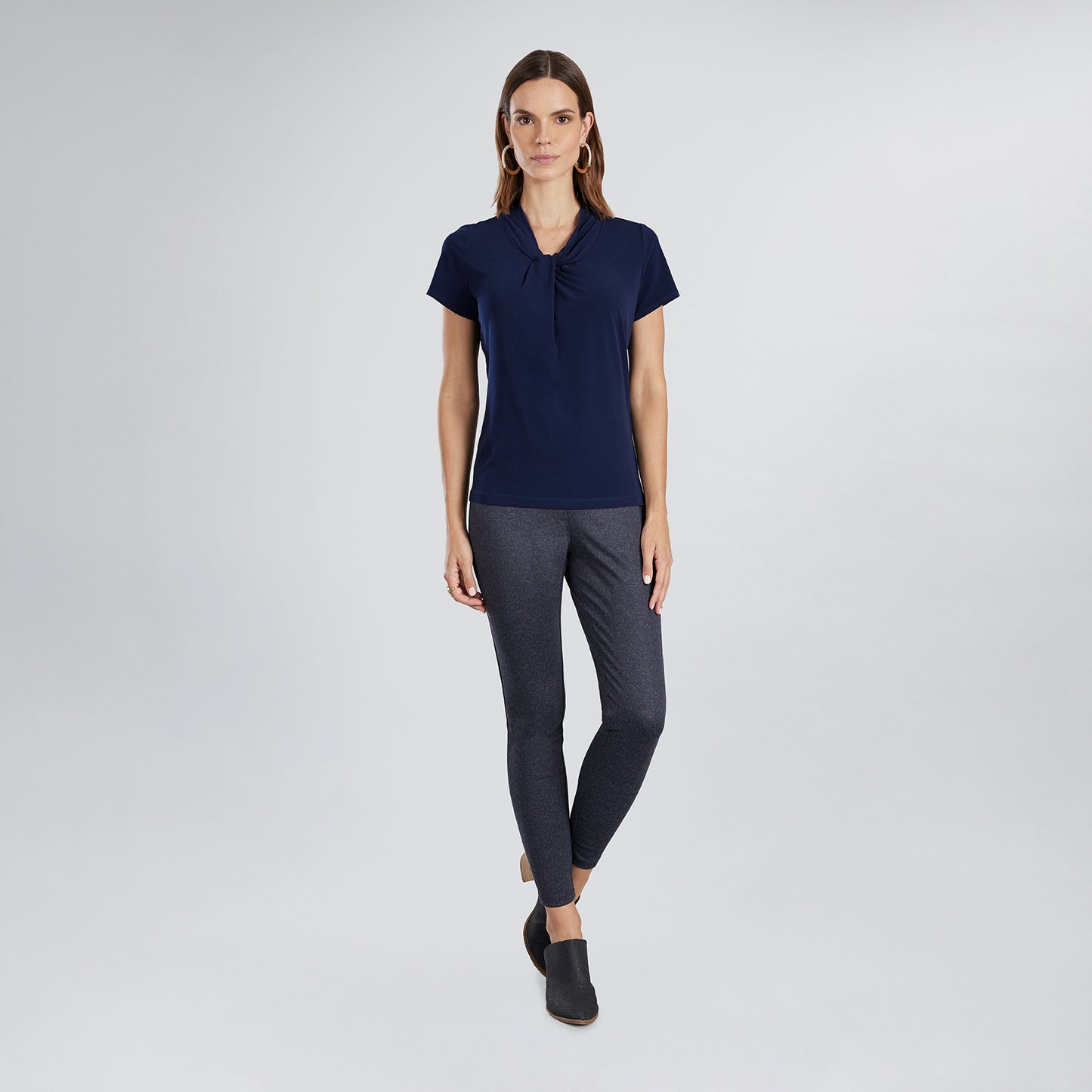 
                  
                    Pantalón Skinny Soft
                  
                