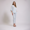 Camisa con cuello henley
