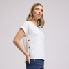 Blusa de cuello redondo y detalles de botones 