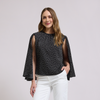 Blusa tipo capa