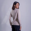 Blusa con botones en hombros