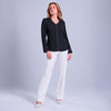 Blusa con cuello y costura blanca