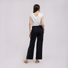 Pantalón con bolsillo tipo cargo