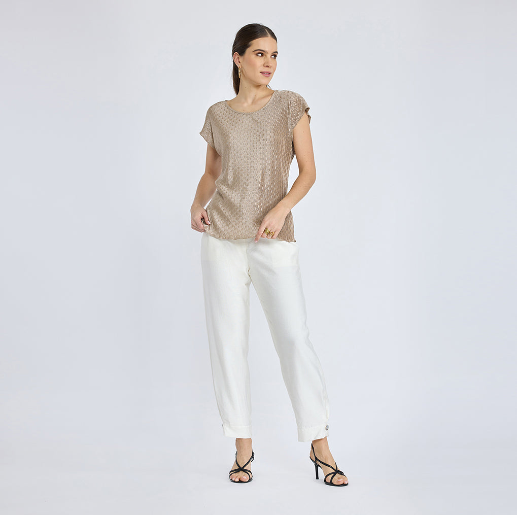 
                  
                    Blusa Pearl Luxe
                  
                