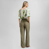 Pantalón verde oliva cinturón aro