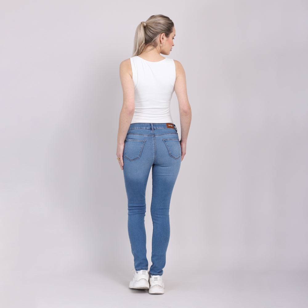 
                  
                    Jeans Romina
                  
                