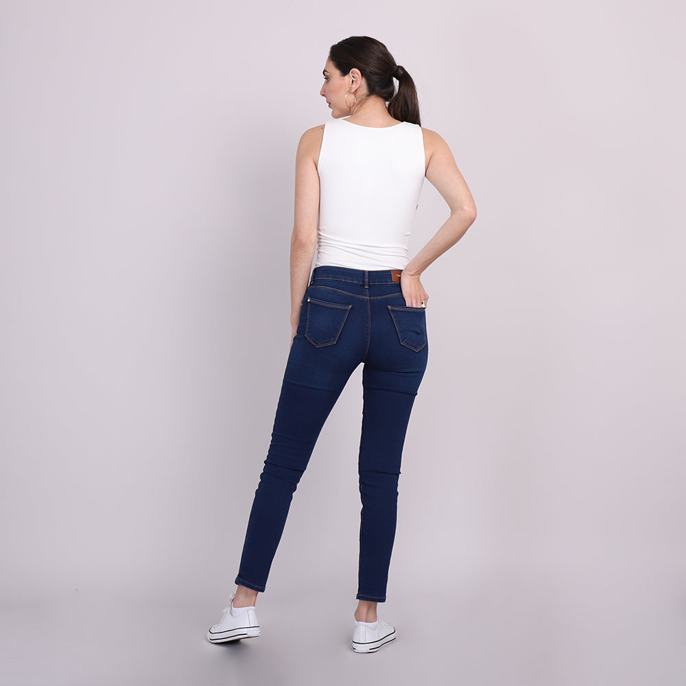 
                  
                    Jeans Romina
                  
                